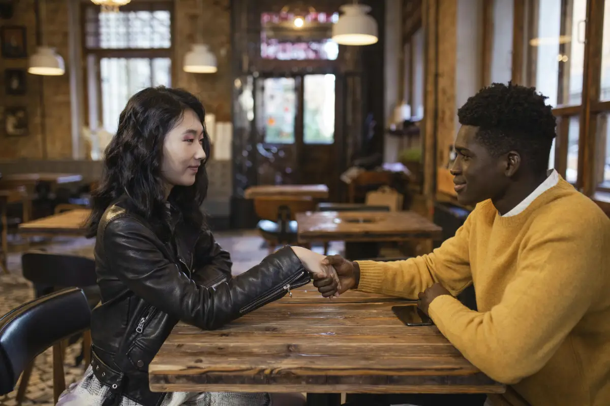 From Speed Dating to Slow Love: How to Build a Relationship After the First Meeting