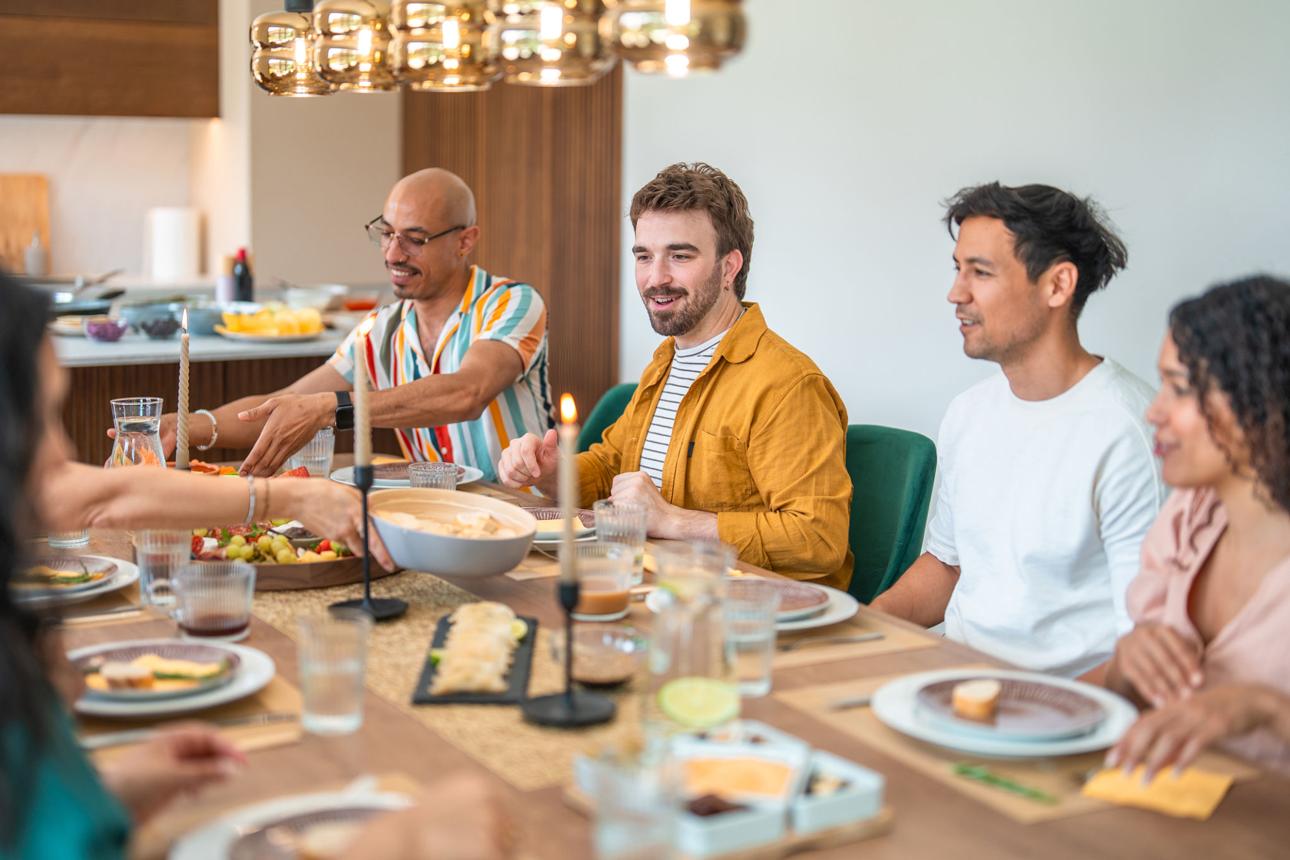 From House Gatherings to Curated Events: The New Rules of Hosting a Modern Party