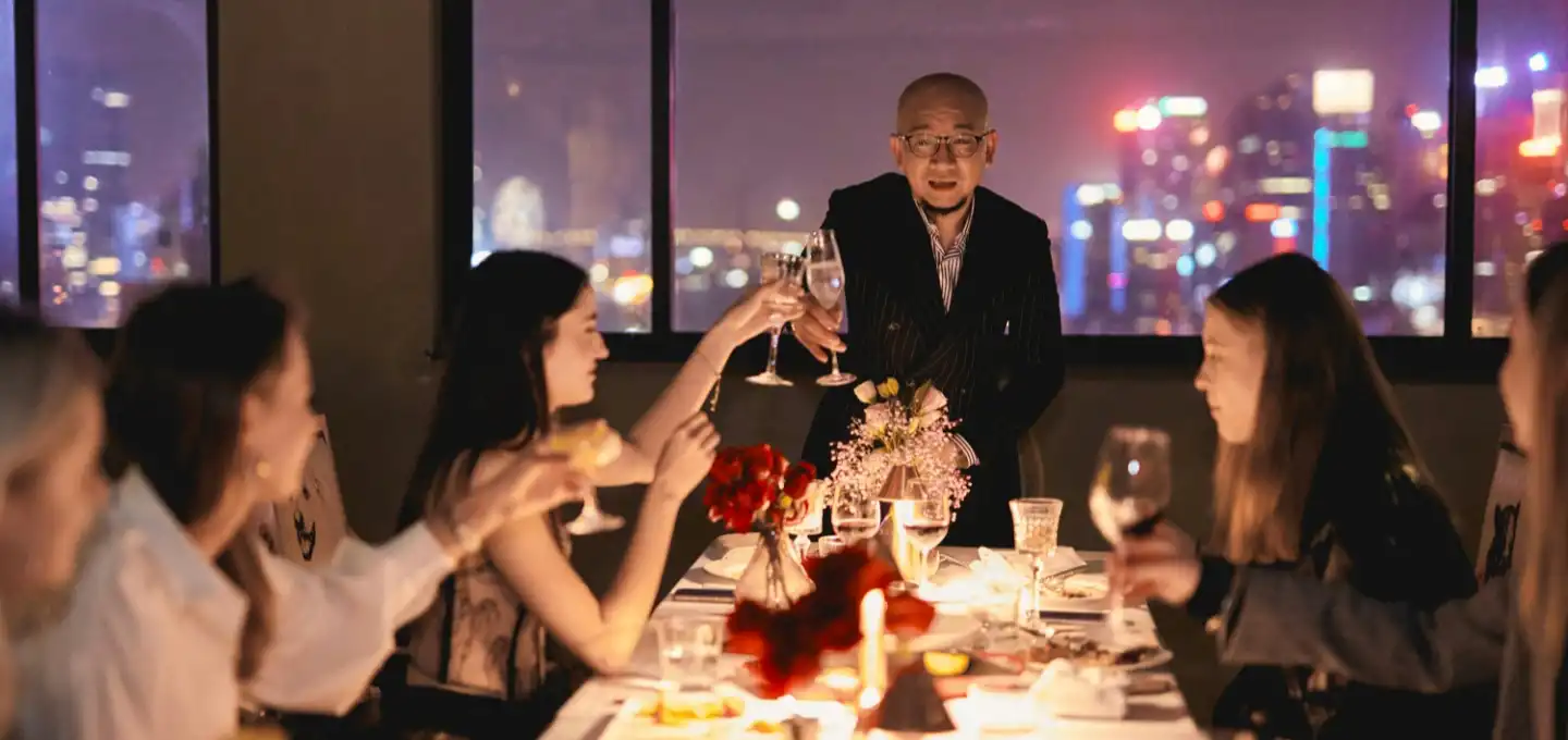 Juggling Work, Friends, and Love: Finding Time for Dating in a Busy World